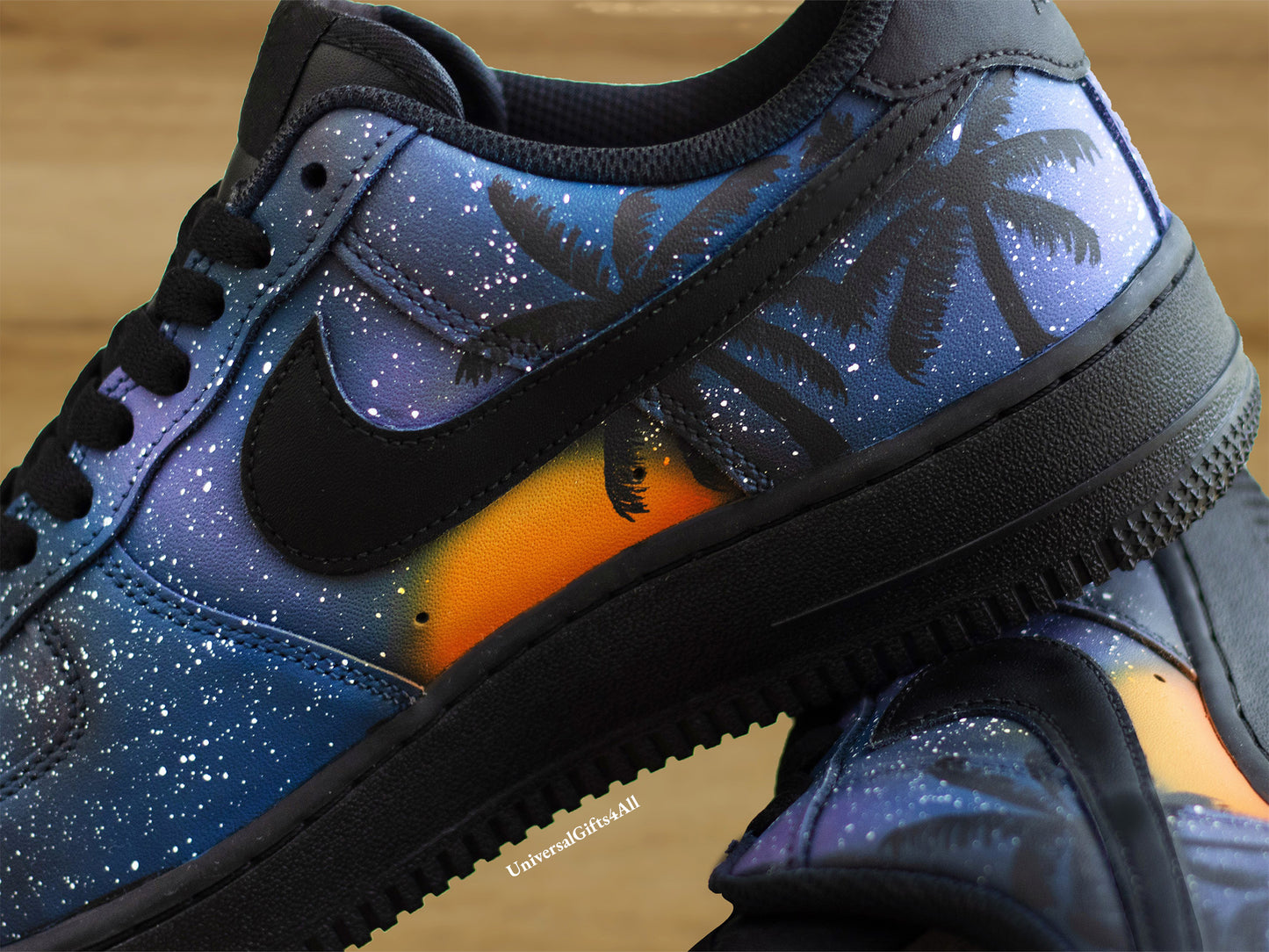 Air Force 1 Galaxy Night Sky Palmtrees & Flamingo custom sneakers, Blauw en paarse kleuren, zon en maan, Universum, Sterren, verjaardagscadeau, Valentijngeschenk, uniek