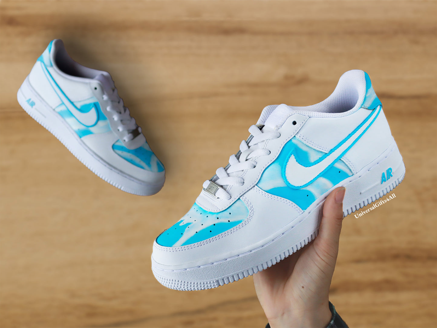 Vivid Sky Blue Air force 1 custom sneakers, blauwe wolken sneakers, creatief en stijlvolle schoenen