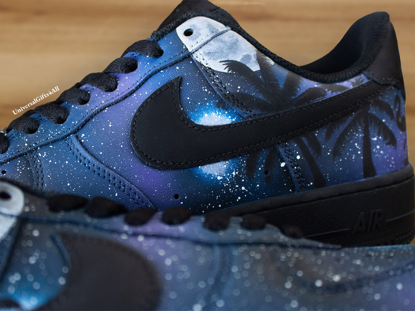 Air Force 1 Galaxy Night Sky Palmtrees & Flamingo custom sneakers, Blauw en paarse kleuren, zon en maan, Universum, Sterren, verjaardagscadeau, Valentijngeschenk, uniek